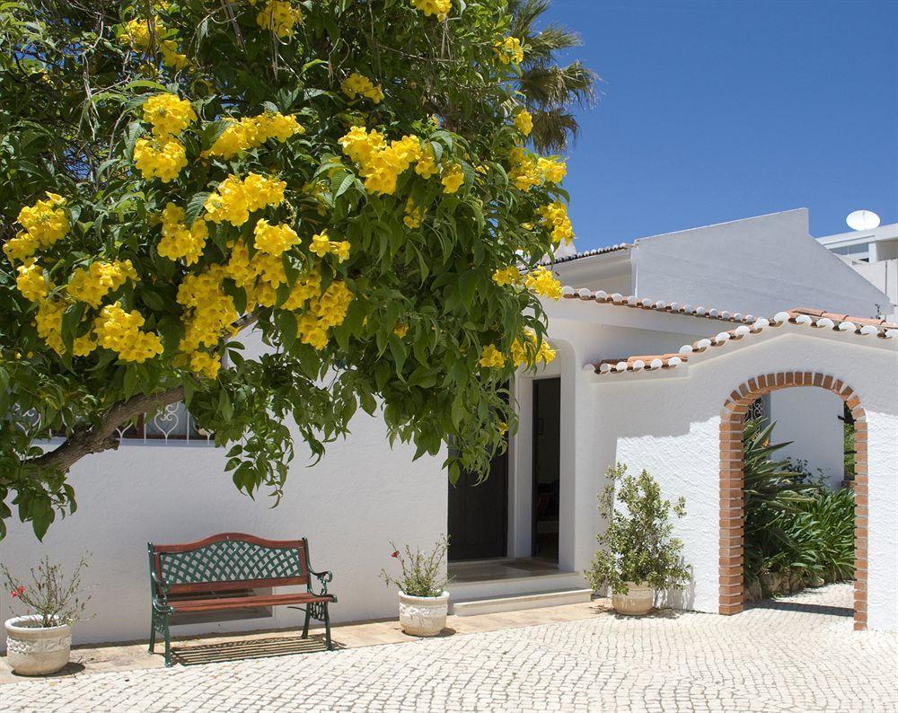 Lagos Village Exteriér fotografie